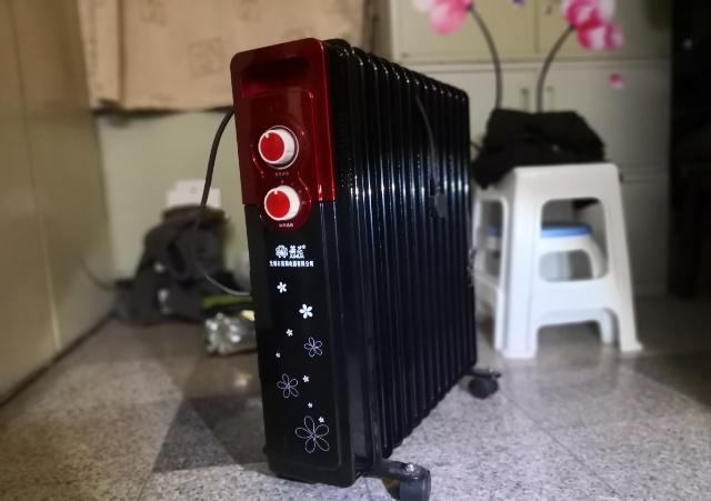 街道发放的电取暖器