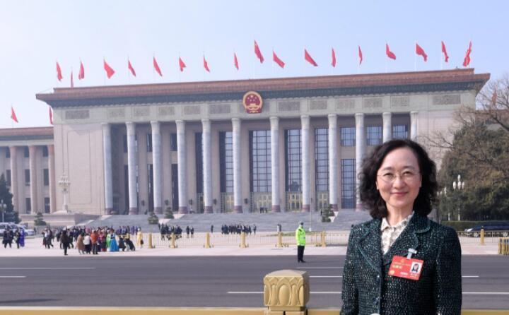 两会话秸秆 赵立欣代表：应大力推进秸秆高值化利用